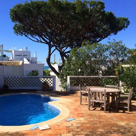 Vale Do Garrao Sleeps 6 With Pool Air Con And Wifi فيلة فالي دو لوبو