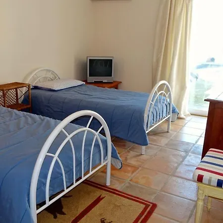 Vale Do Garrao Sleeps 6 With Pool Air Con And Wifi * فالي دو لوبو